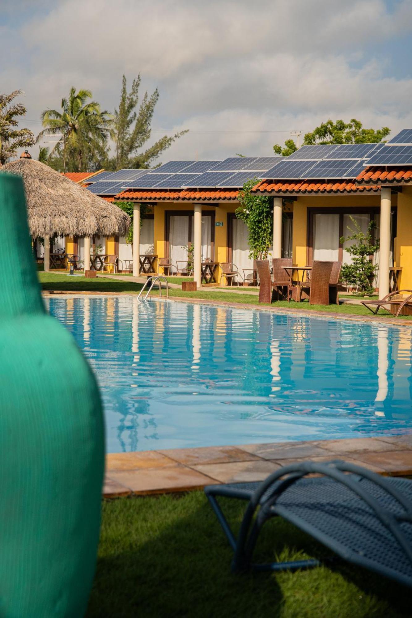 Almai Cumbuco Hotell Exteriör bild